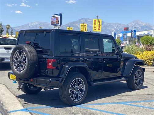 2022 Jeep Wrangler Unlimited 4xe Sahara High Altitude