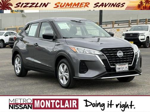 Gun Metallic 2023 Nissan Kicks S