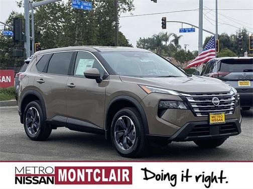 2025 Nissan Rogue SV