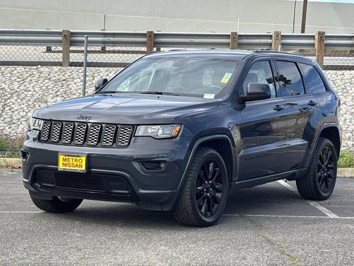 2018 Jeep Grand Cherokee Altitude