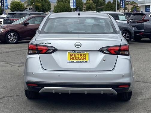 2025 Nissan Versa 1.6 S