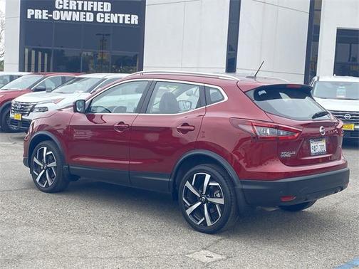 2021 Nissan Rogue Sport SL