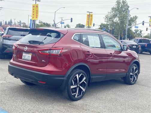 2021 Nissan Rogue Sport SL