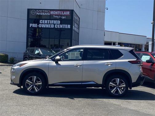 2021 Nissan Rogue SL