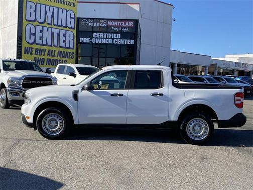 2022 Ford Maverick XL