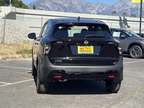 2026 Nissan Kicks S