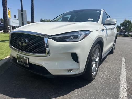 2021 INFINITI QX50 LUXE
