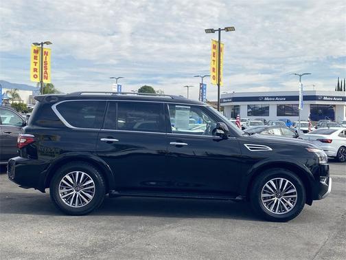 2023 Nissan Armada SL 2WD