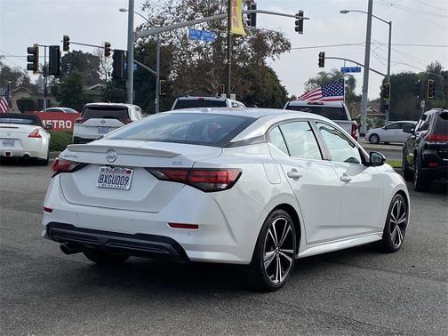 2021 Nissan Sentra SR