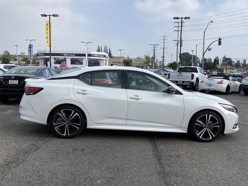 2021 Nissan Sentra SR