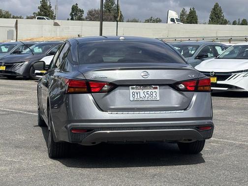 Gun Metallic 2021 Nissan Altima 2.5 SV