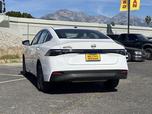 Fresh Powder 2026 Nissan Sentra SV