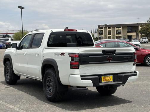 Glacier White 2026 Nissan Frontier PRO-4X