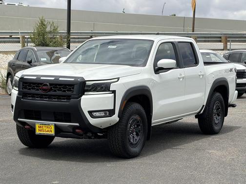 Glacier White 2026 Nissan Frontier PRO-4X