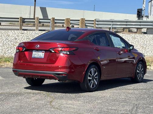 2020 Nissan Versa 1.6 SV