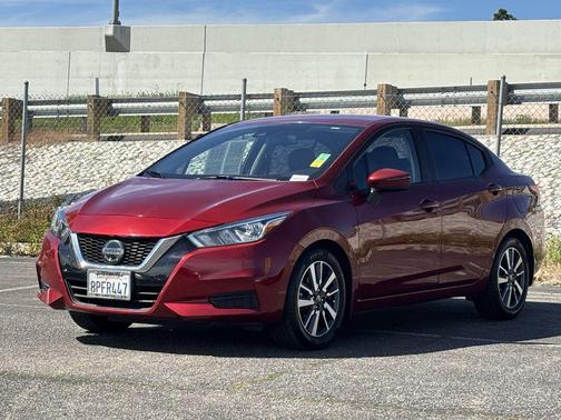 2020 Nissan Versa 1.6 SV