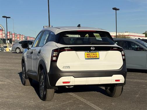 2026 Nissan Kicks S