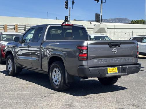 Gun Metallic 2026 Nissan Frontier S