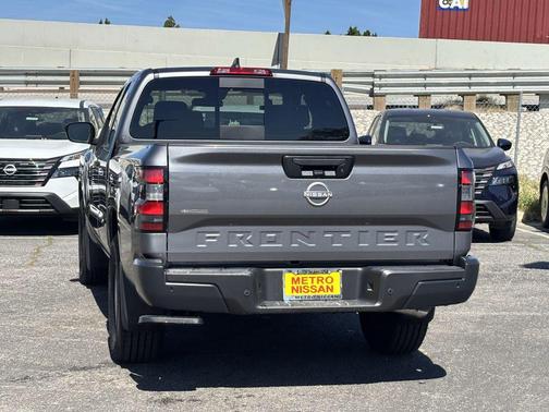Gun Metallic 2026 Nissan Frontier S