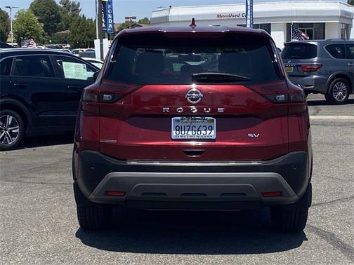 2021 Nissan Rogue SV