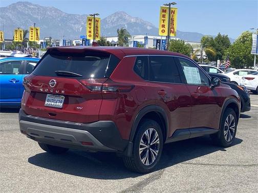 2021 Nissan Rogue SV