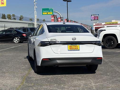 2026 Nissan Sentra SV