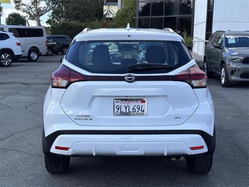 2024 Nissan Kicks SV