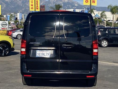 2018 Mercedes-Benz Metris Base