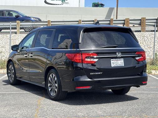 Black 2023 Honda Odyssey EX-L
