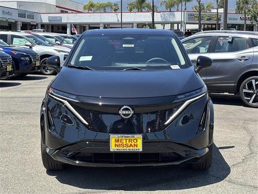 2025 Nissan ARIYA EVOLVE+