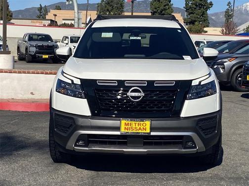 2025 Nissan Pathfinder Rock Creek