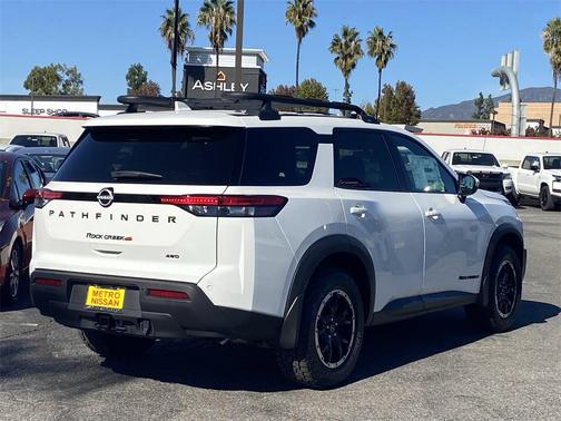 2025 Nissan Pathfinder Rock Creek