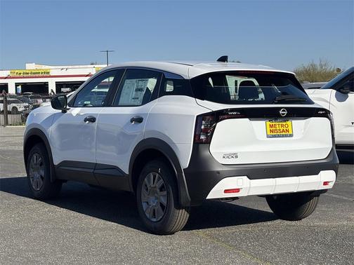 2026 Nissan Kicks S
