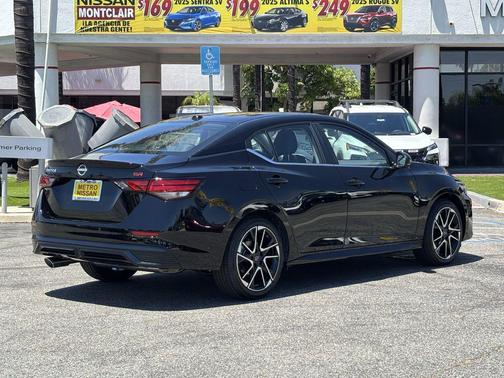 2025 Nissan Sentra SR