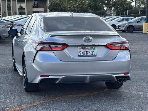 Celestial Silver Metallic 2024 Toyota Camry SE