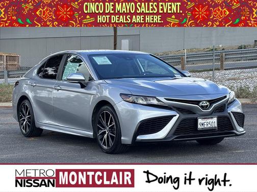 Celestial Silver Metallic 2024 Toyota Camry SE