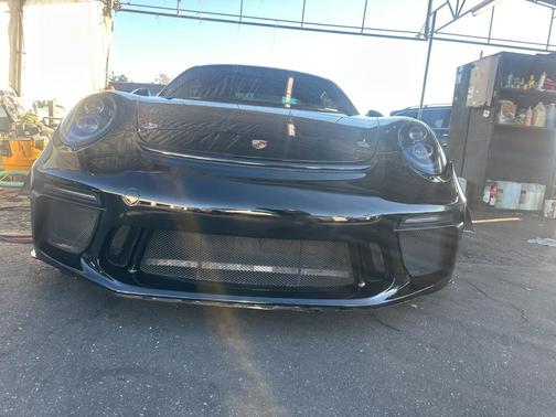 2017 Porsche 911 Carrera