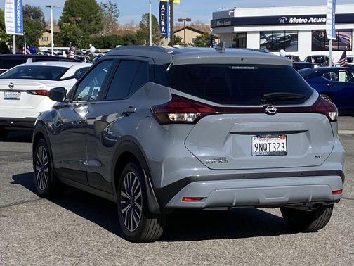 2024 Nissan Kicks SV