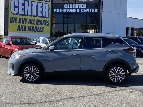 2024 Nissan Kicks SV