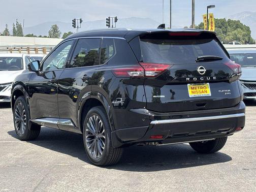 Super Black 2026 Nissan Rogue Platinum