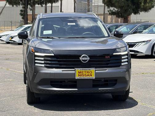 Gun Met 2026 Nissan Kicks SR