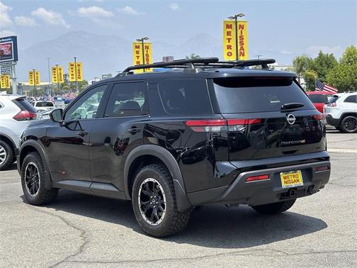 2025 Nissan Pathfinder Rock Creek 4WD