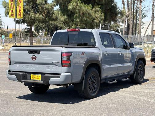 Boulder Gray Pearl 2023 Nissan Frontier PRO-X