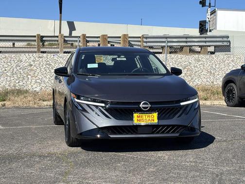 Gun Met 2026 Nissan Sentra SV