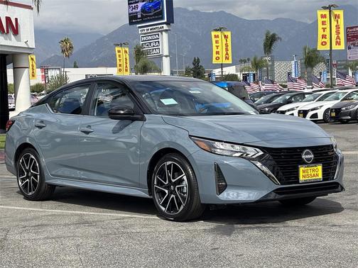 2025 Nissan Sentra SR