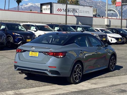 2025 Nissan Sentra SR