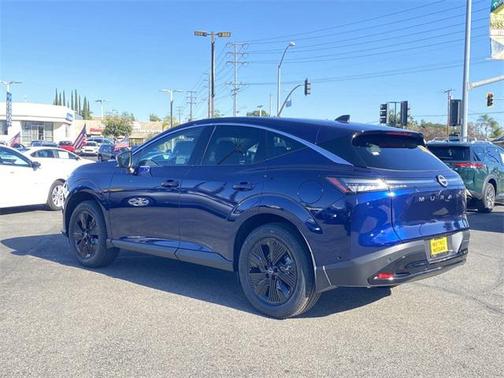 2025 Nissan Murano SV