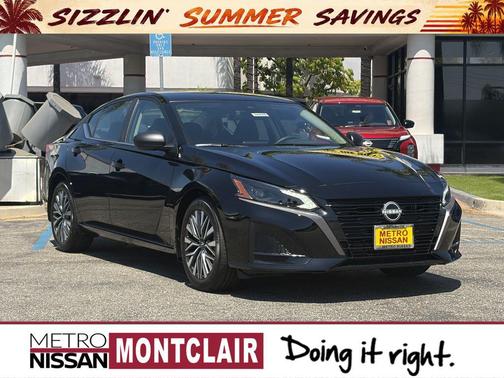 Super Black 2026 Nissan Altima 2.5 SV