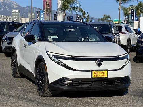 2026 Nissan Leaf PLATINUM+