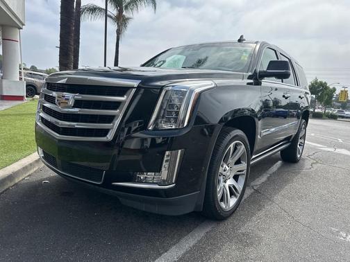 2017 Cadillac Escalade Premium Luxury